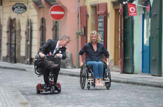 Szerelembe gurulva (2018) Franck Dubosc, Alexandra Lamy