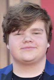 Jeremy Ray Taylor - Színész | Rendező