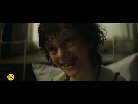 A pápa ördögűzője filmelőzetes