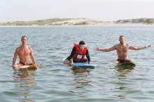 Matthew McConaughey, Justin Bartha és Bradley Cooper - Anyám nyakán (2006) (3908)